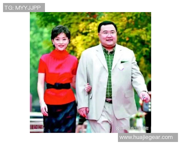 篮球明星杨澜的成长历程与辉煌成就全景回顾